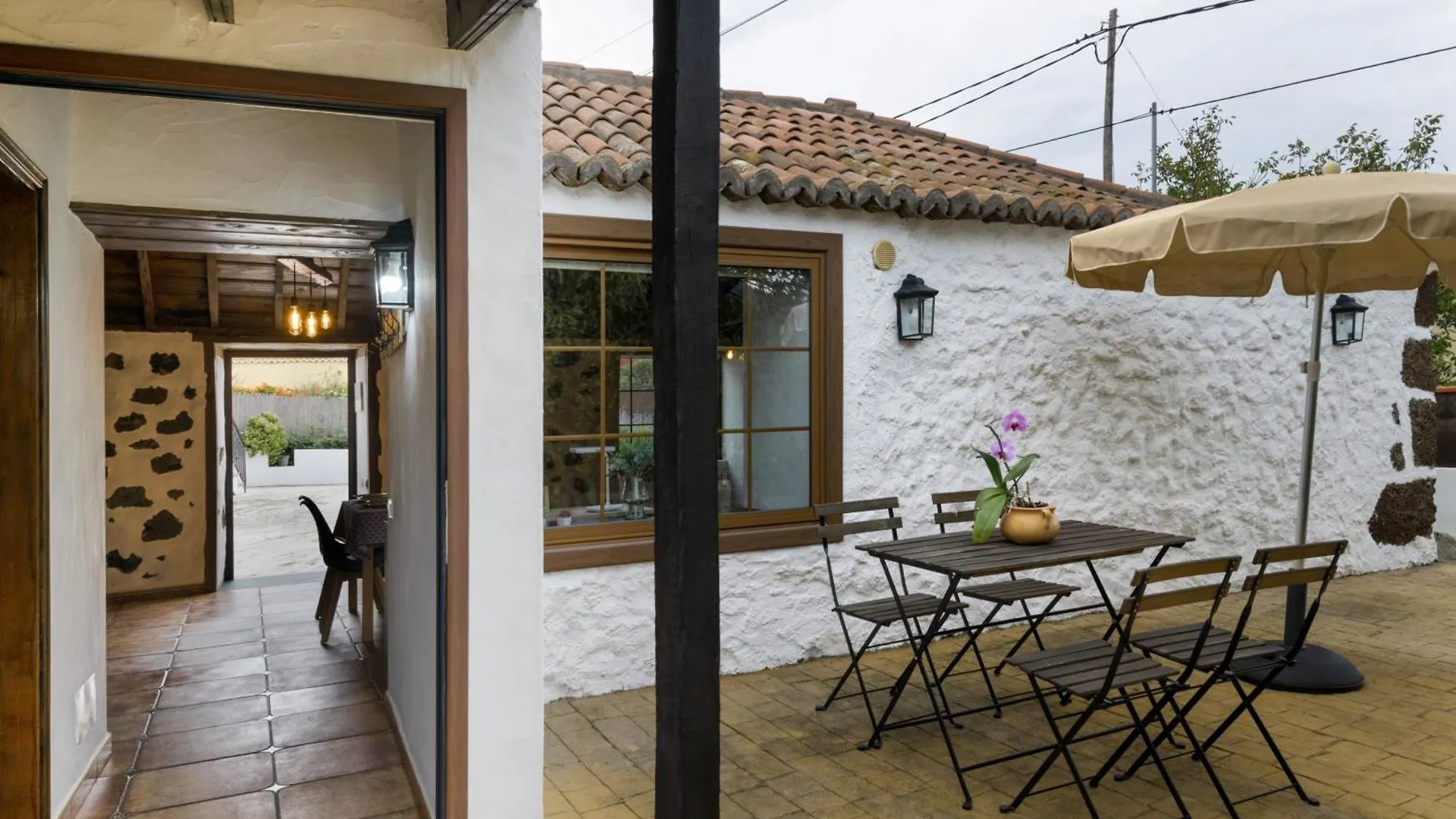 Estudio Bibi El Paso 0*,  Spain